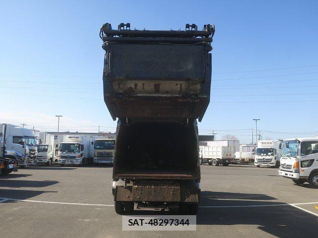 Hino RANGER 2014-10 4423525-6
