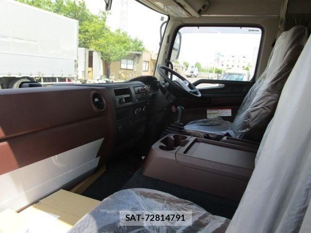 Hino RANGER 2025-08 4423493-22