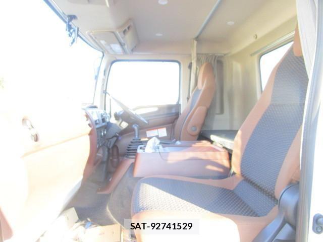 Hino RANGER 2024-11 4600301-20