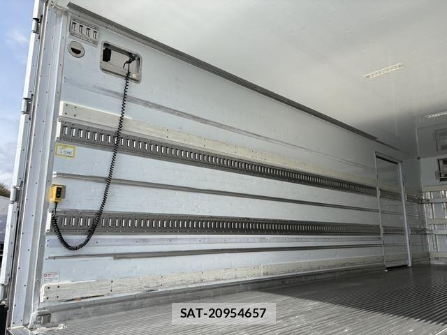 Hino RANGER 2015-10 4640629-23