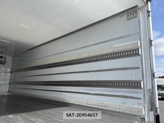 Hino RANGER 2015-10 4640629-24