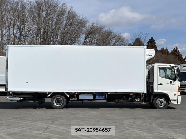 Hino RANGER 2015-10 4640629-4