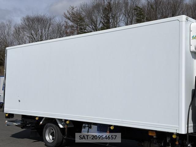 Hino RANGER 2015-10 4640629-8