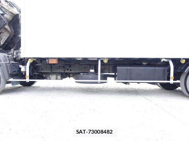 Hino RANGER 2013-10 4640638-18