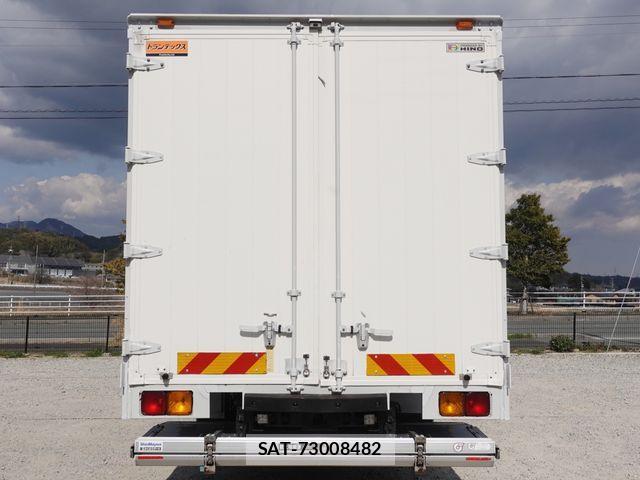 Hino RANGER 2013-10 4640638-8