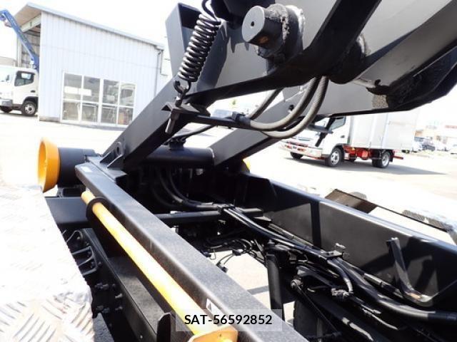 Hino RANGER 2012-03 4757295-16