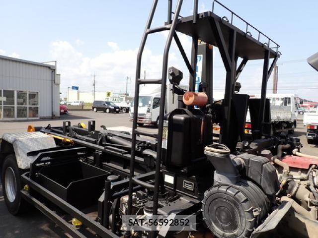Hino RANGER 2012-03 4757295-18