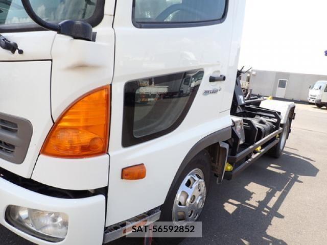 Hino RANGER 2012-03 4757295-28