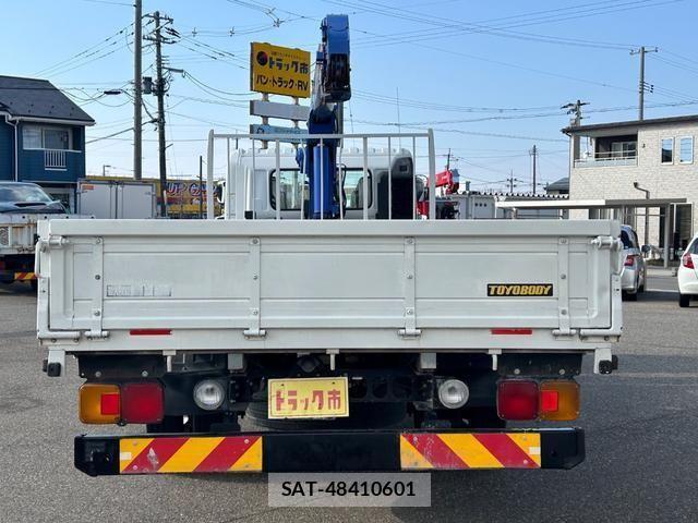 Hino RANGER 2016-01 4757288-15