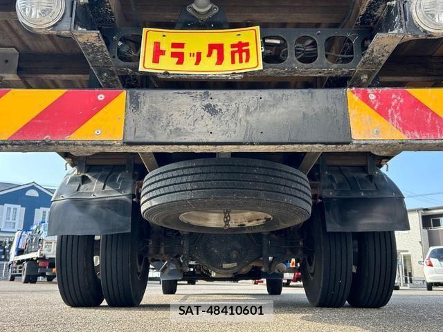 Hino RANGER 2016-01 4757288-18