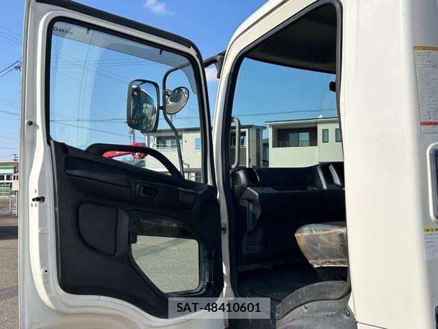 Hino RANGER 2016-01 4757288-26