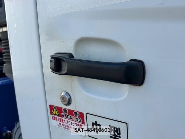 Hino RANGER 2016-01 4757288-7