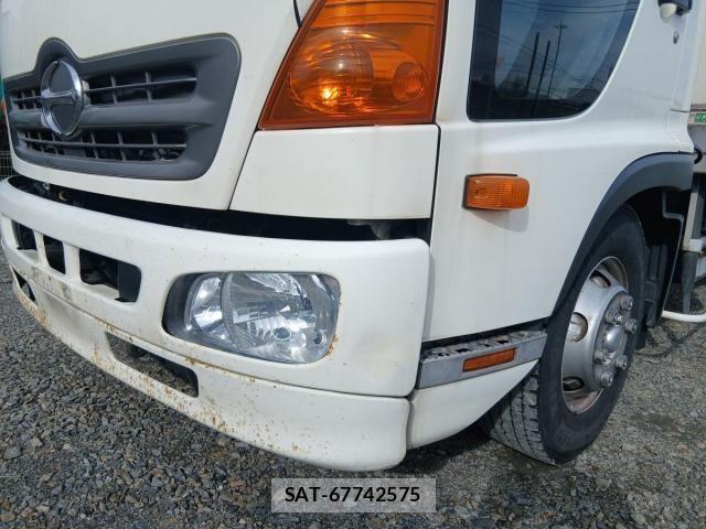 Hino RANGER 2014-01 4979448-12