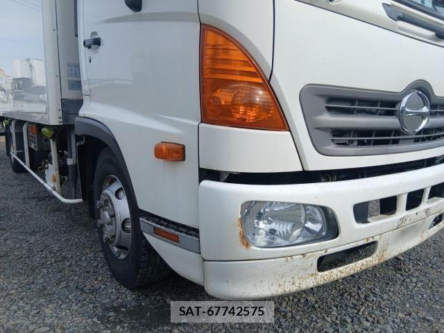 Hino RANGER 2014-01 4979448-8