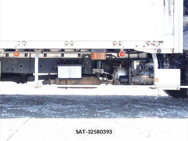 Hino RANGER 2014-03 4979396-18