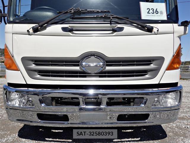 Hino RANGER 2014-03 4979396-2
