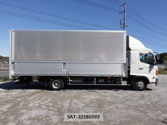 Hino RANGER 2014-03 4979396-5