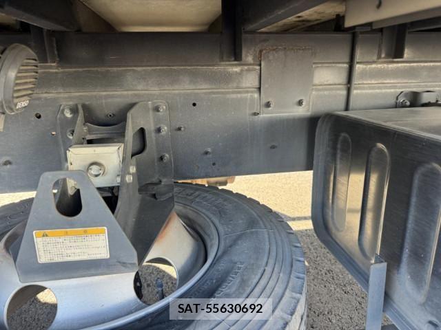 Hino RANGER 2015-12 4979424-24