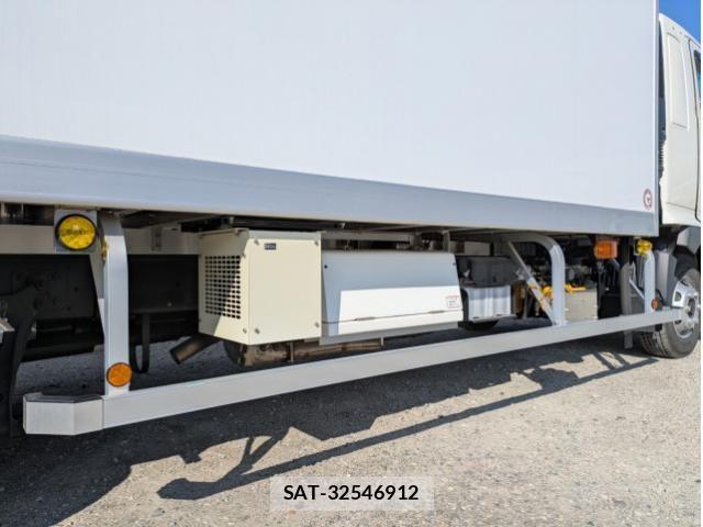 Hino RANGER 2023-03 4979327-25