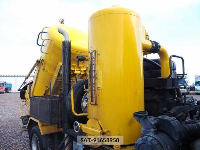 Hino RANGER 2011-09 4979374-10