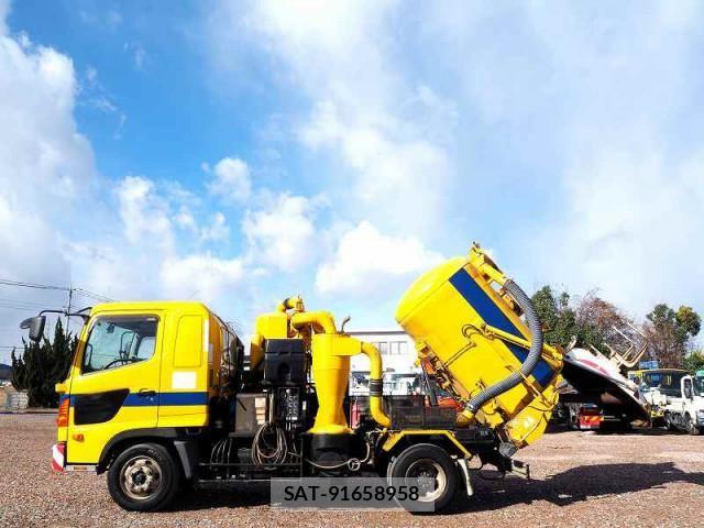 Hino RANGER 2011-09 4979374-1