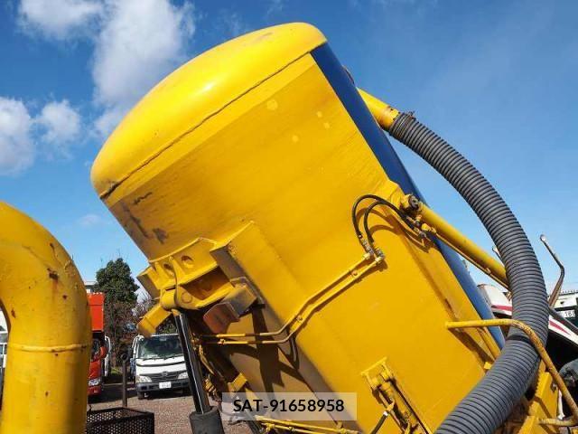 Hino RANGER 2011-09 4979374-26