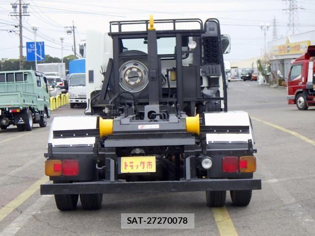 Hino RANGER 2015-03 4979355-5