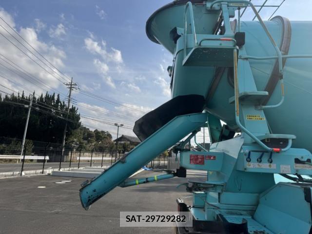 Hino RANGER 2015-01 5876564-10