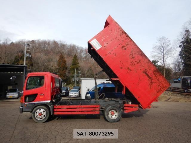 Hino RANGER 2005-07 5876584-9