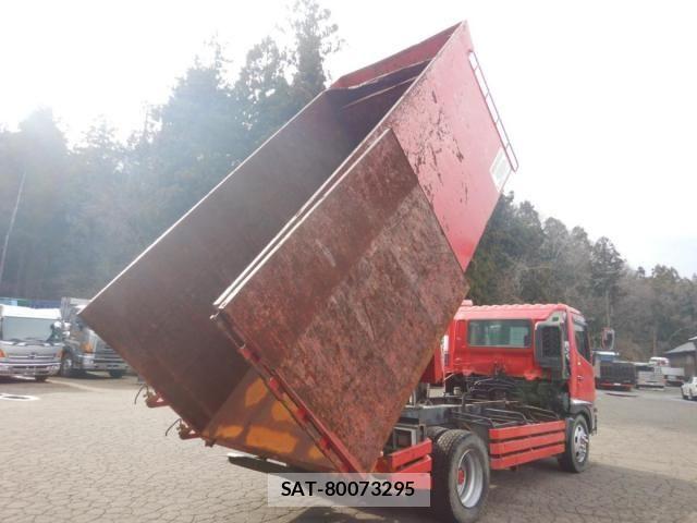 Hino RANGER 2005-07 5876584-12
