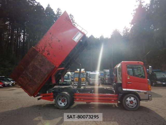 Hino RANGER 2005-07 5876584-13