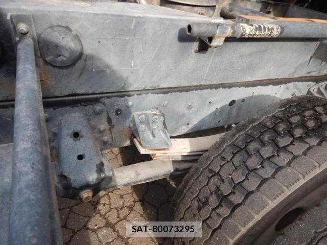 Hino RANGER 2005-07 5876584-23