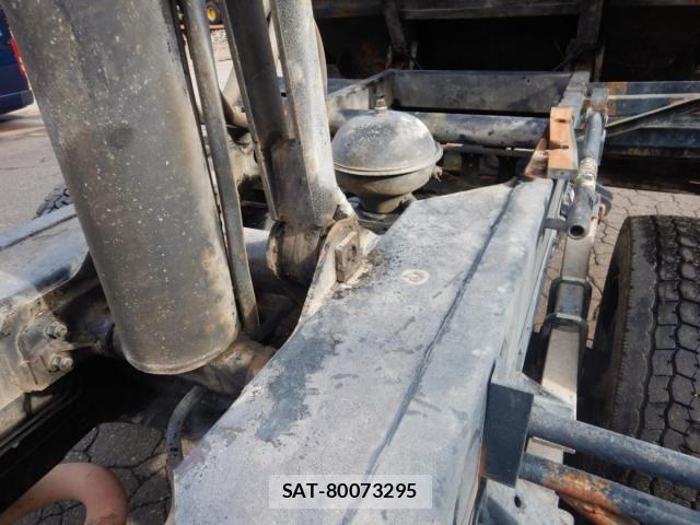 Hino RANGER 2005-07 5876584-27