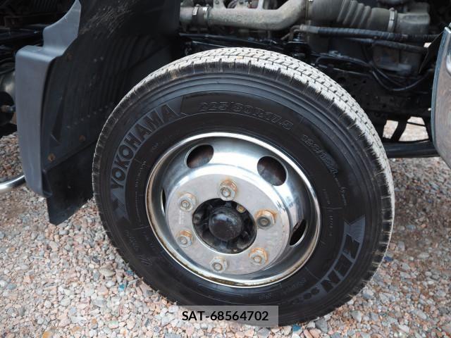 Hino RANGER 2009-11 5876554-17
