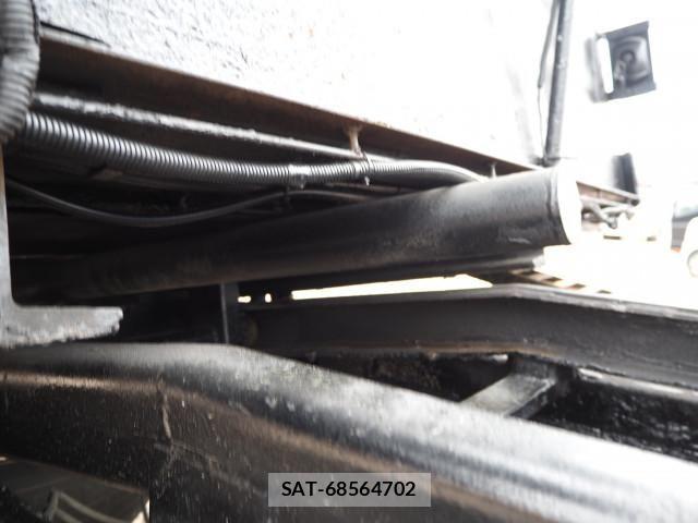 Hino RANGER 2009-11 5876554-25