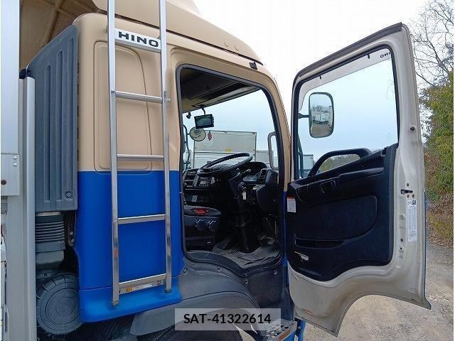 Hino RANGER 2013-10 5876561-12