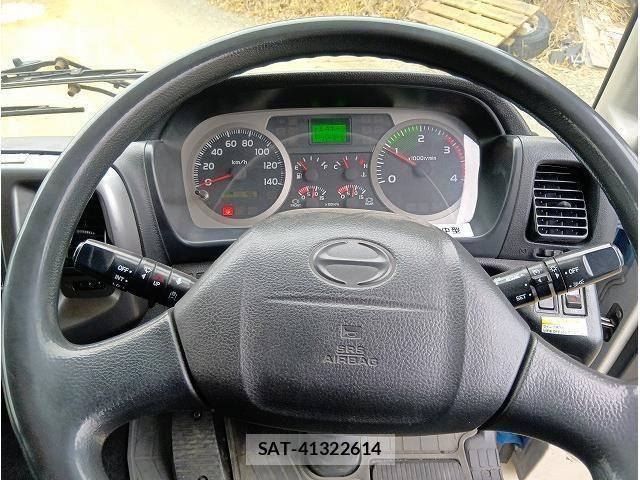 Hino RANGER 2013-10 5876561-16