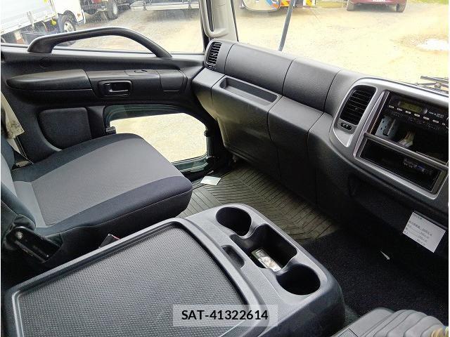 Hino RANGER 2013-10 5876561-22