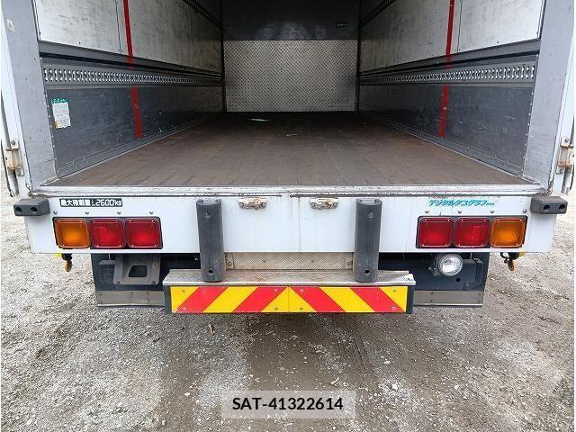 Hino RANGER 2013-10 5876561-3