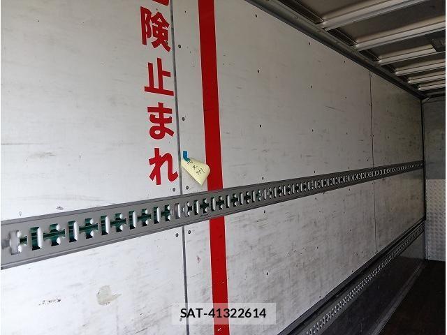 Hino RANGER 2013-10 5876561-8