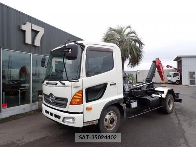 Hino RANGER 2016-08 5876551-0