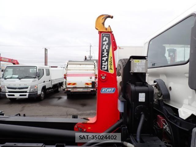 Hino RANGER 2016-08 5876551-15