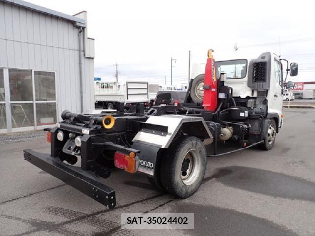 Hino RANGER 2016-08 5876551-4