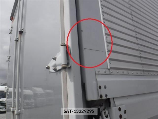 Hino RANGER 2013-07 5876556-10