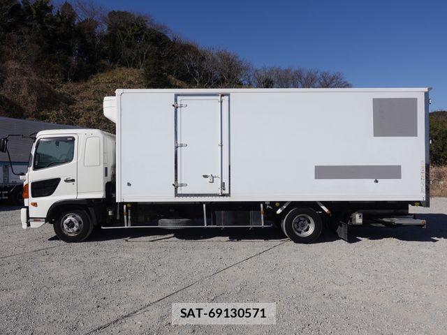Hino RANGER 2017-11 5876617-11