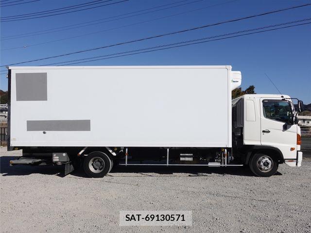 Hino RANGER 2017-11 5876617-8
