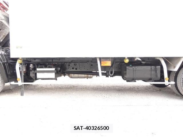 Hino RANGER 2013-10 5876619-17