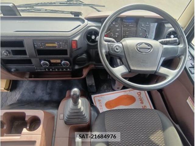 Hino RANGER 2017-12 5876532-25