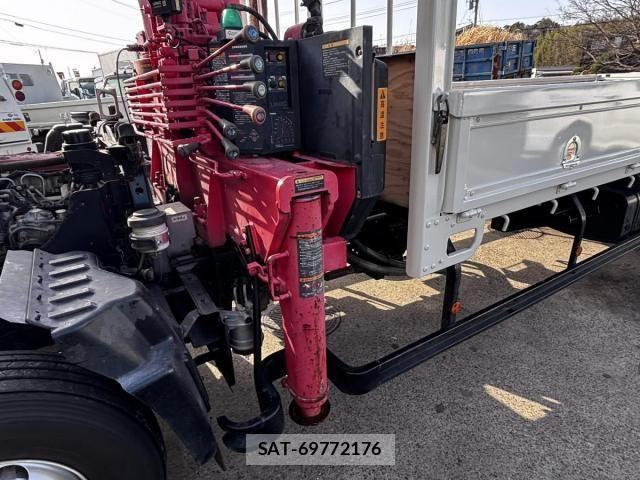 Hino RANGER 2012-12 5876552-17