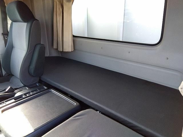 Hino RANGER 2017-08 6050623-13